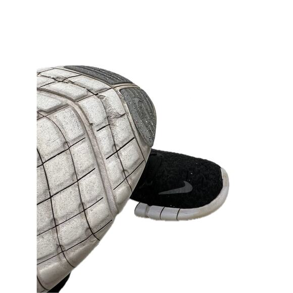 Nike Free Run 5.0 Black White (2021) Mens 10 - Picture 5 of 8
